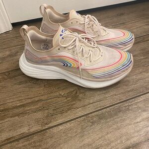 APL Streamline Sneakers